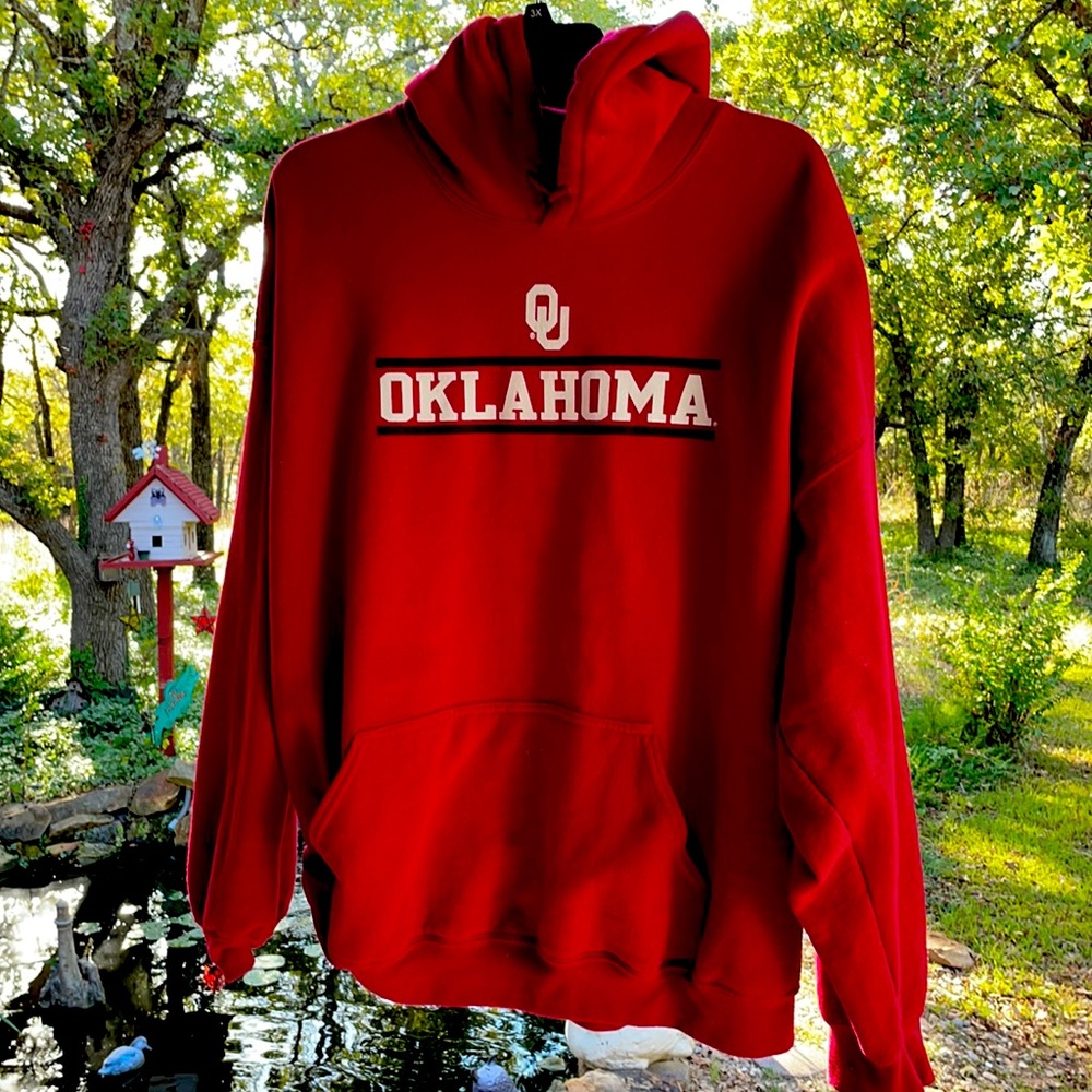 OU hoodie wore once.